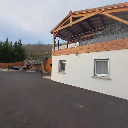 T1 Independant Au Rez-De-Chaussee D'Une Maison Perrier