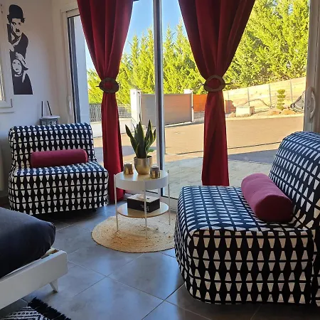 T1 Independant Au Rez-De-Chaussee D'Une Maison *